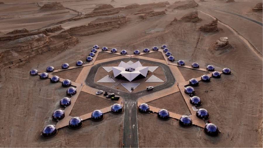 火星移民预演场——模拟外星环境的极端生存训练北湖区户外野奢帐篷实验项目